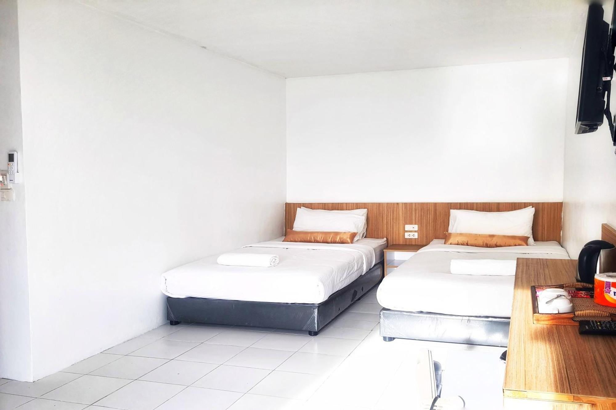 Patong Bay Inn Buitenkant foto